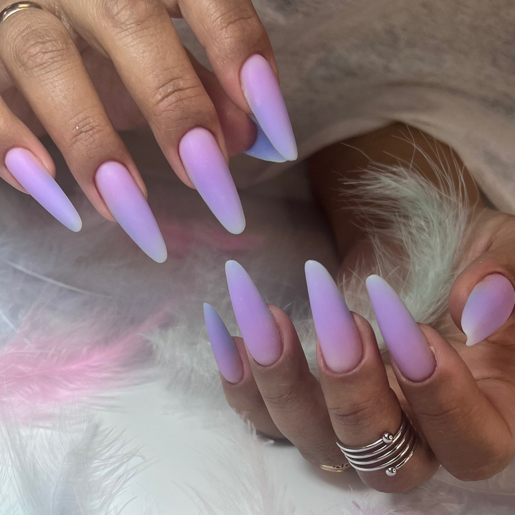 Первое наращивание ногтей