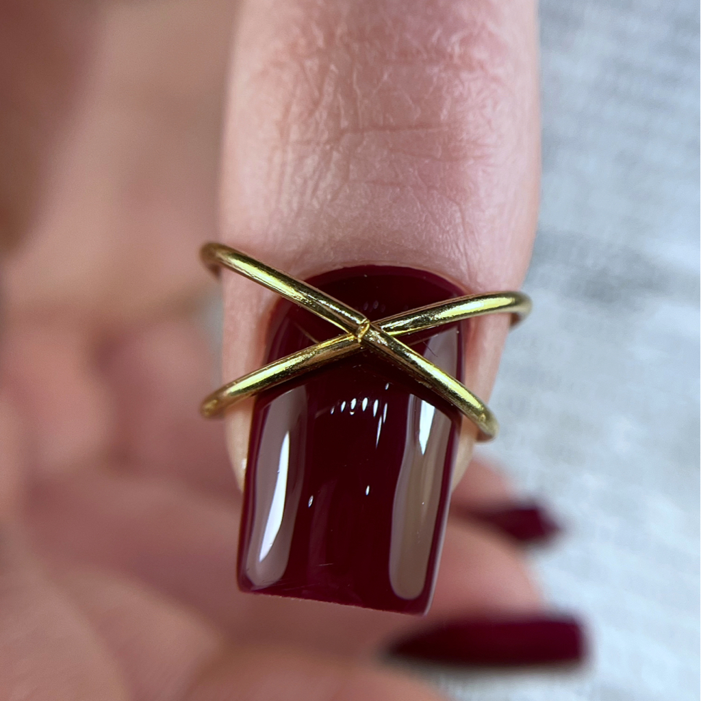 Маникюр с покрытием гель-лак