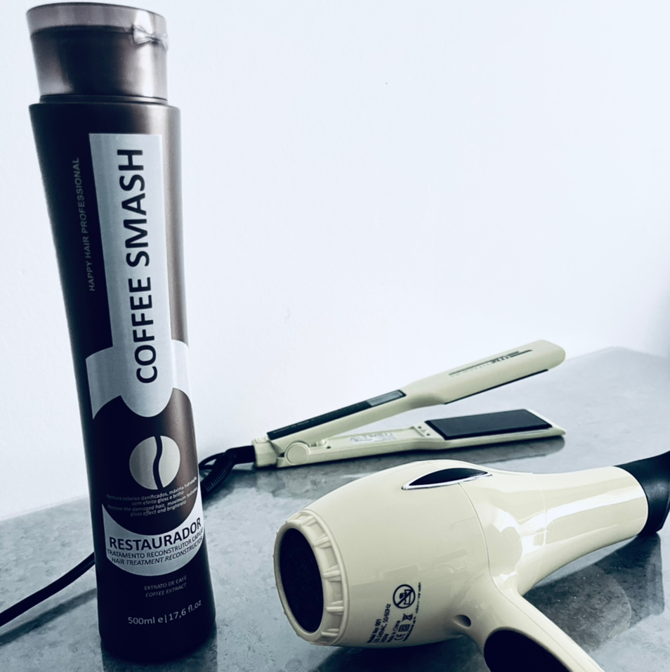 Кератиновое выпрямление