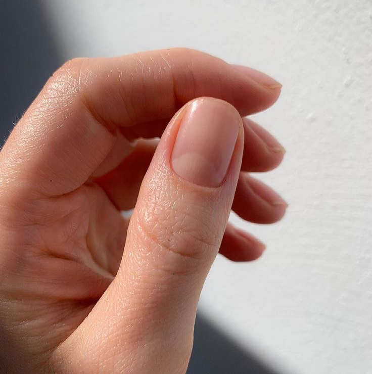 Маникюр без покрытия