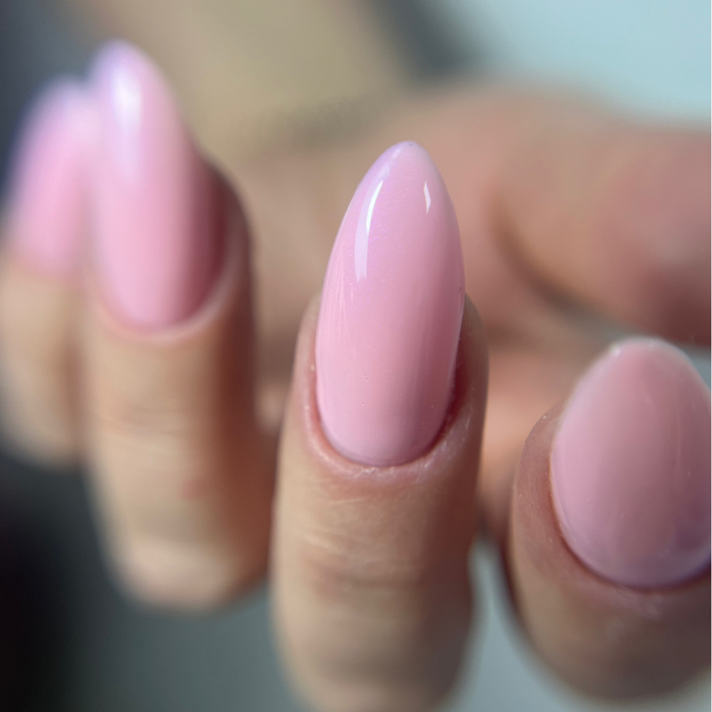 Наращивание ногтей