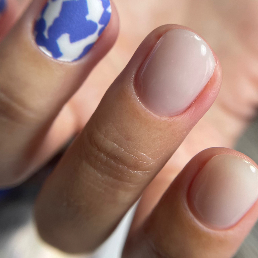 Пилочный маникюр с покрытием