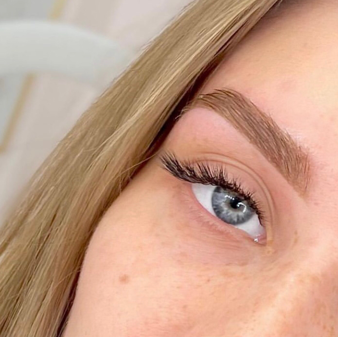 Оформление и Окрашивание бровей