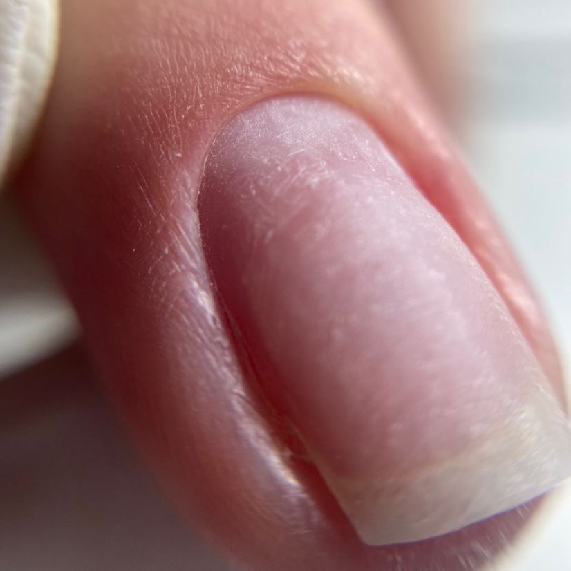 Пилочный маникюр без покрытия