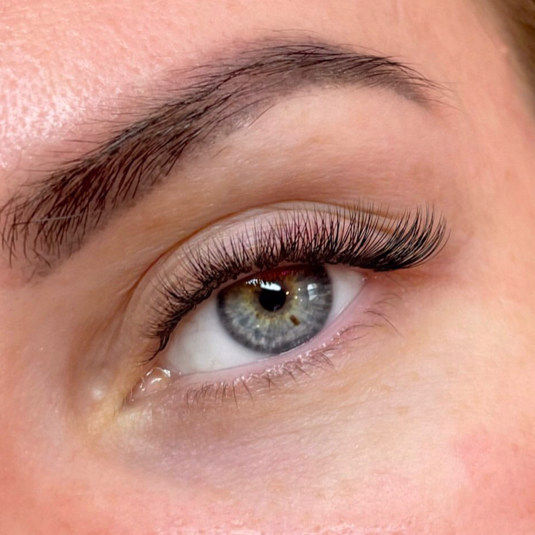 Экспресс наращивание ресниц (со снятием/без снятия)