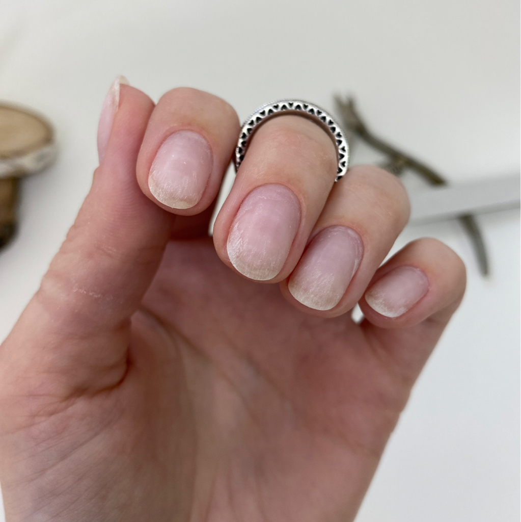 Маникюр гигиенический