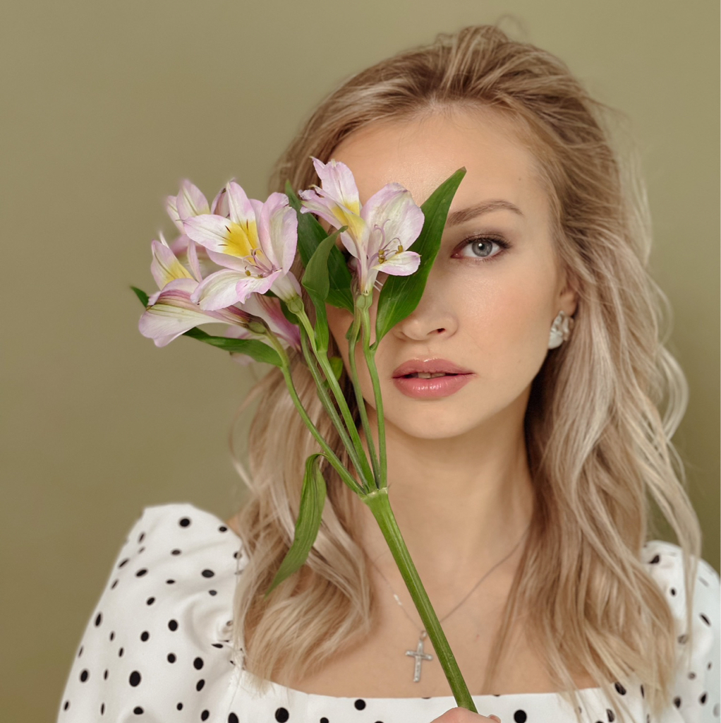 Николаева Мила