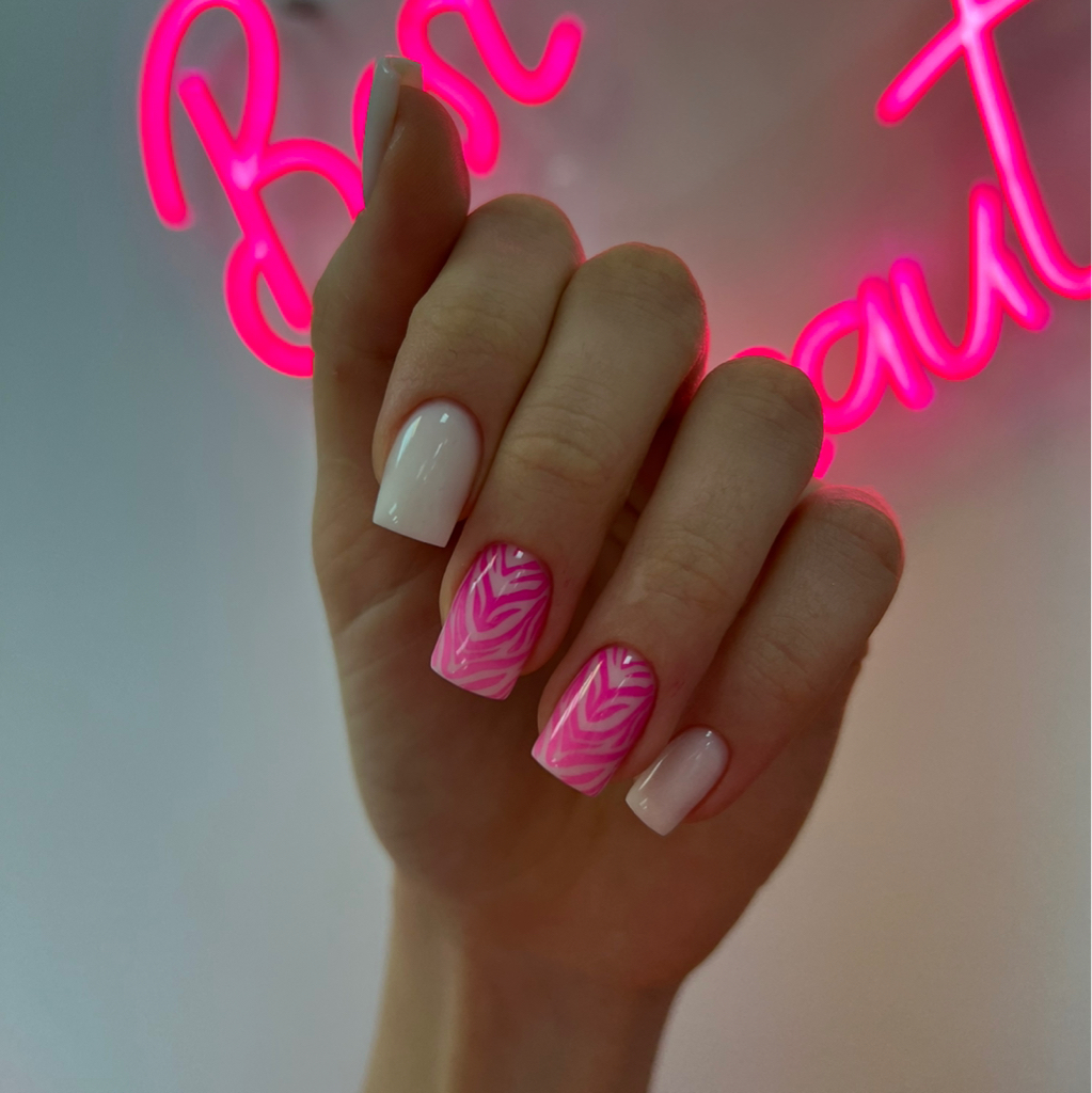 Снятие + маникюр + укрепление гелем + дизайн PREMIUM (френч, стемпинг, аэрография)