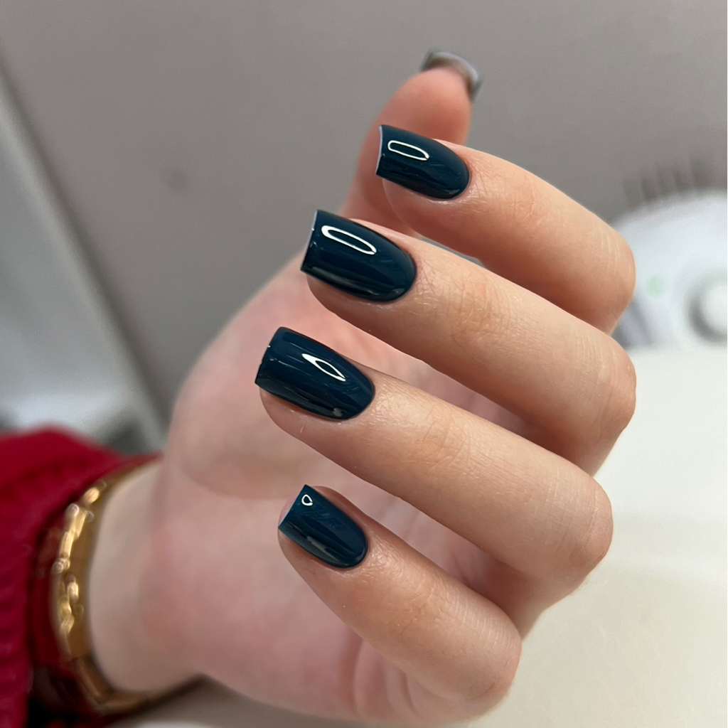 Снятие + маникюр + укрепление гелем в один тон