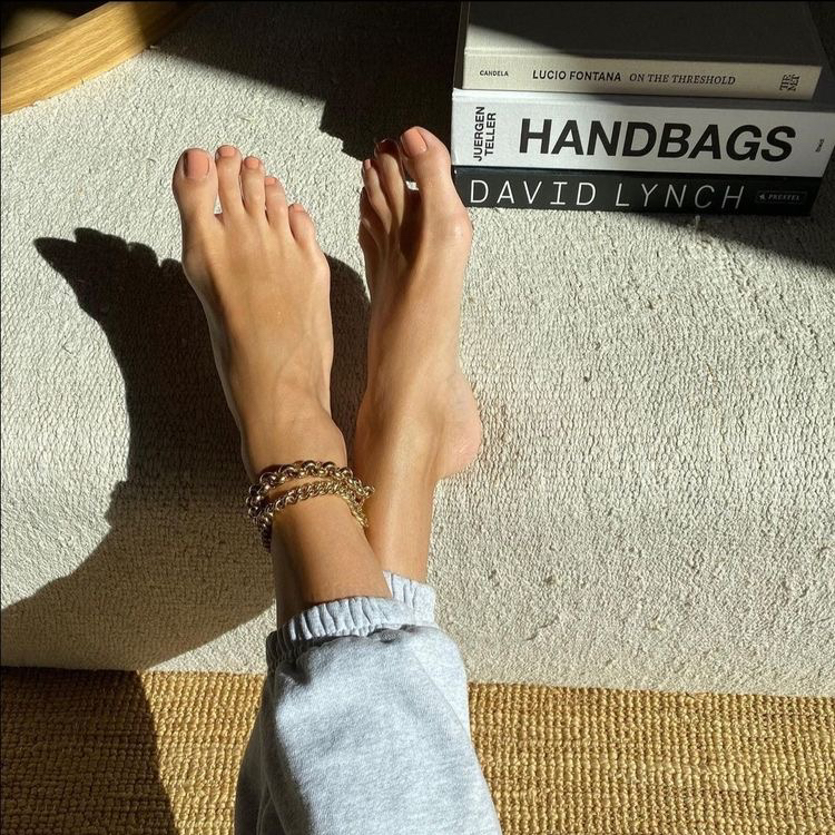 педикюр без покрытия