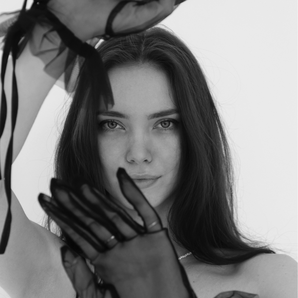 Голубятникова 9