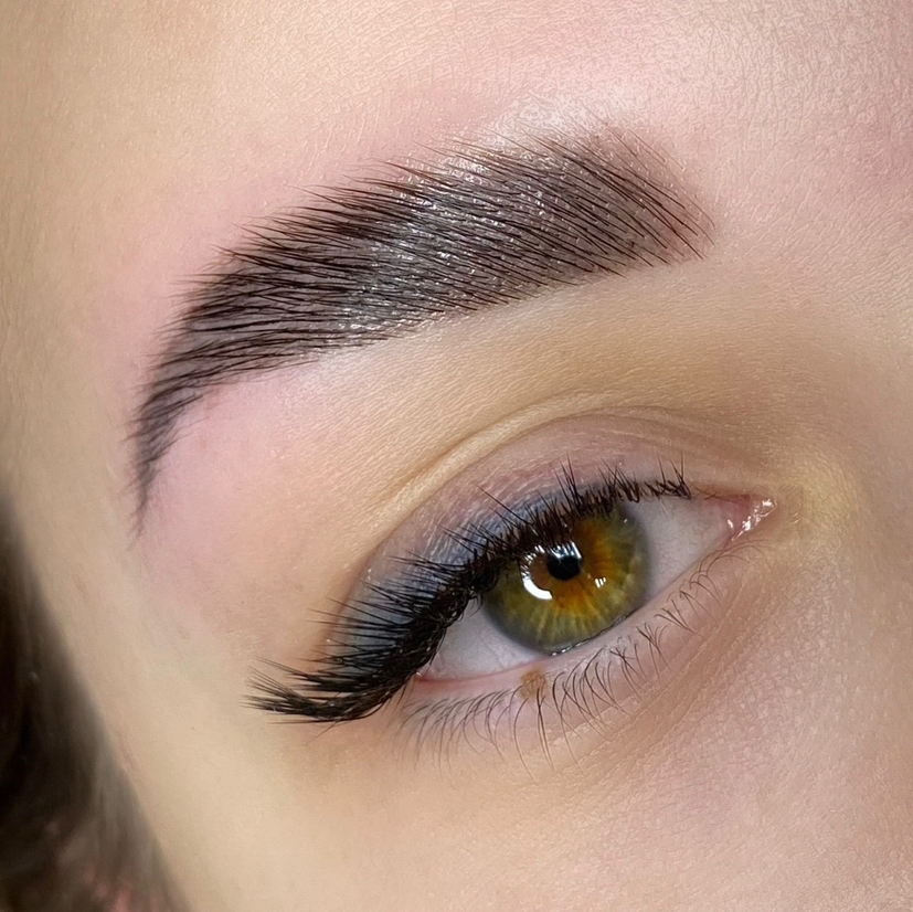 Ламинирование бровей+ коррекция и окрашивание