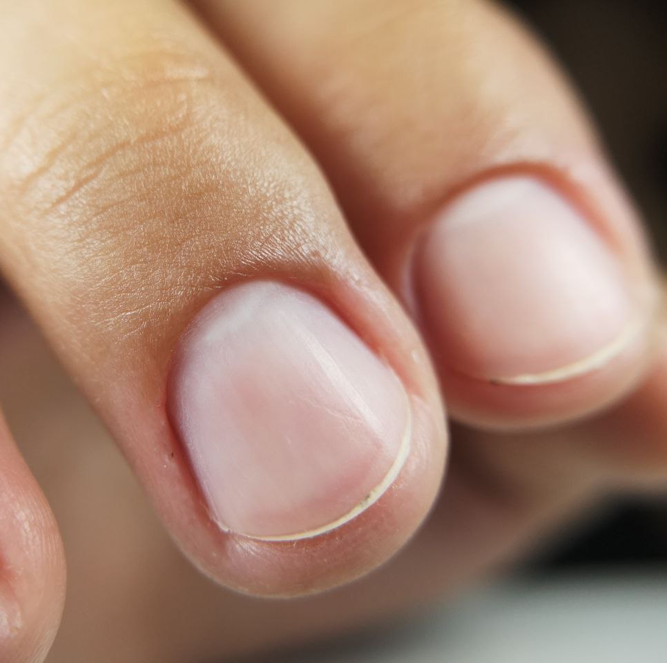 Мужской маникюр без покрытия