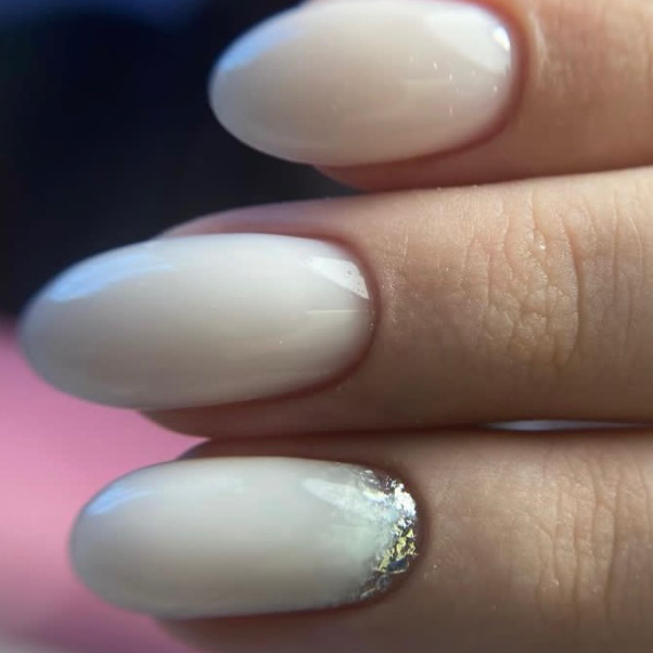 Комбинированный маникюр без покрытия