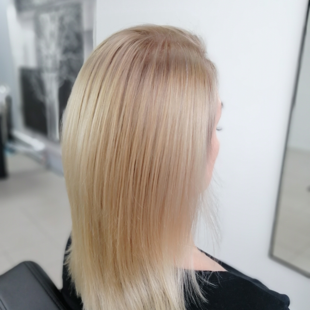 окрашивание в один тон + стрижка