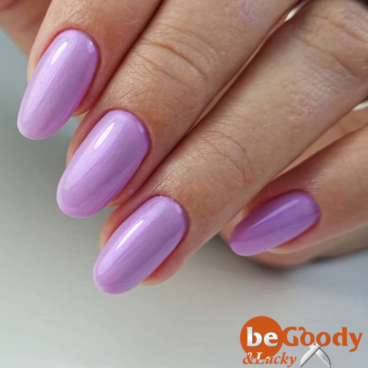 Маникюр с покрытием гель-лак