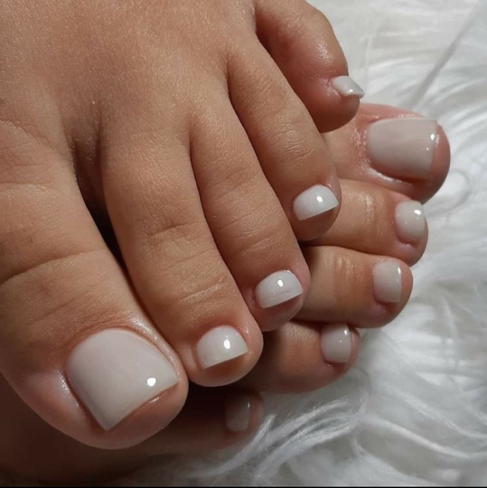 Удаление натоптышей/ мозолей/ обработка вросшего ногтя