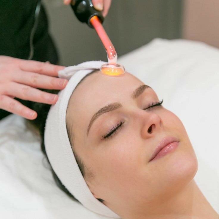 Дарсонваль (лицо)