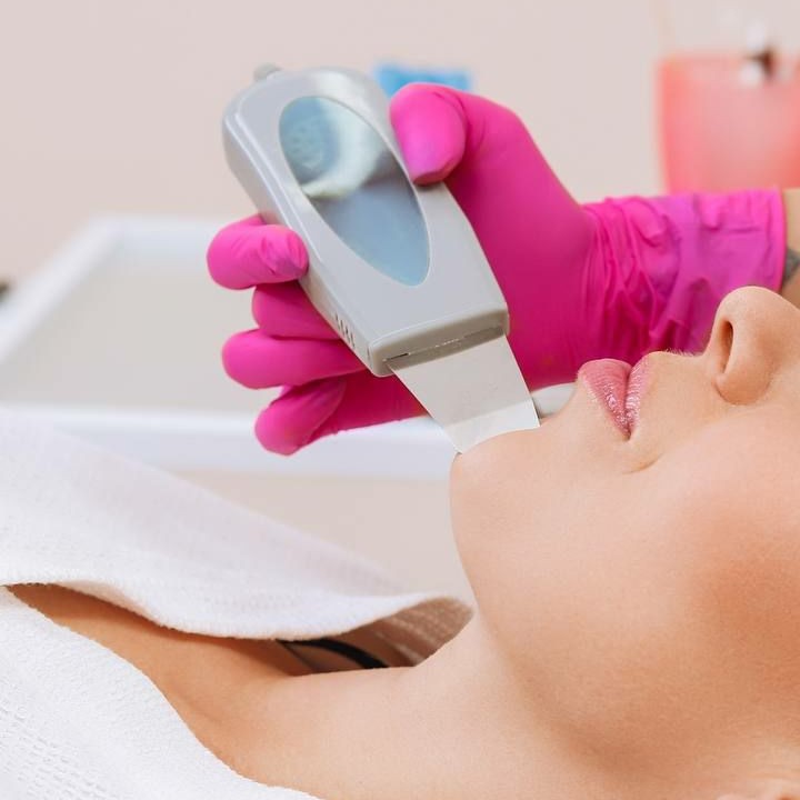 Ультразвуковая чистка лица