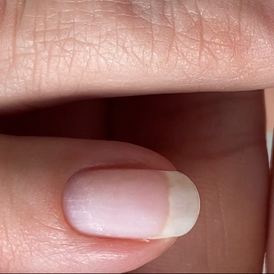 Маникюр без покрытия