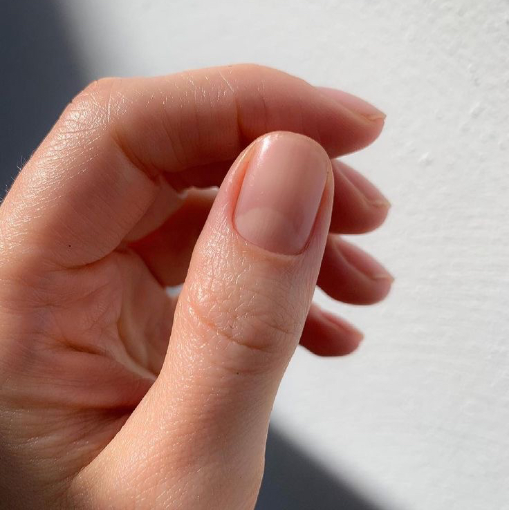 Маникюр без покрытия