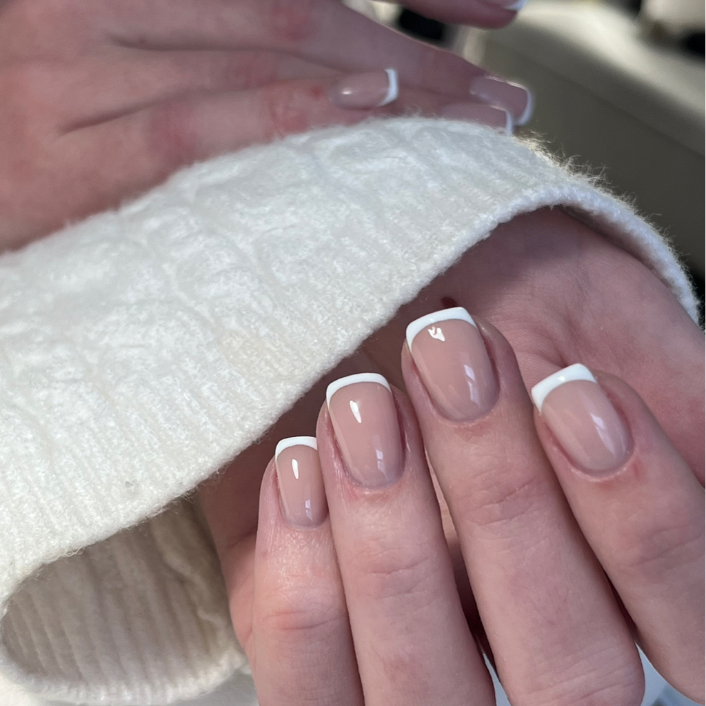 Французский маникюр