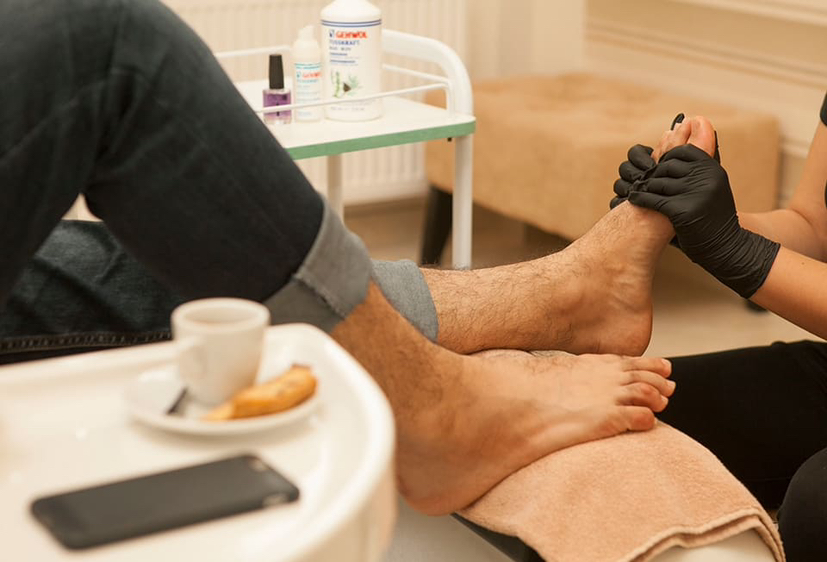 Педикюр гигиенический мужской(стопа+пальцы)