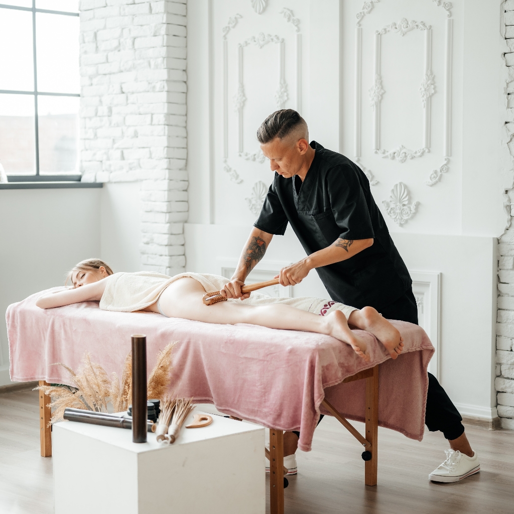 Антицеллюлитный массаж Ноги + Живот