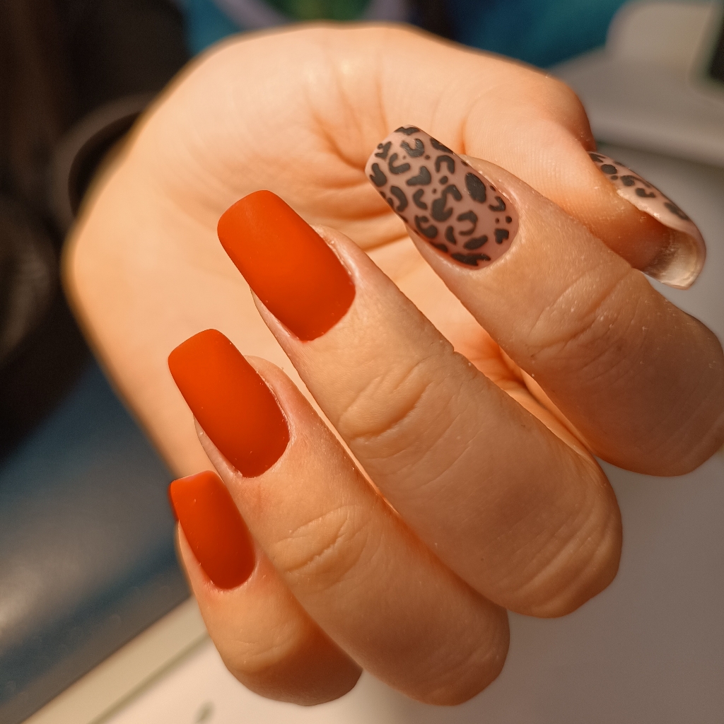 Ногти M (до 2 длины)