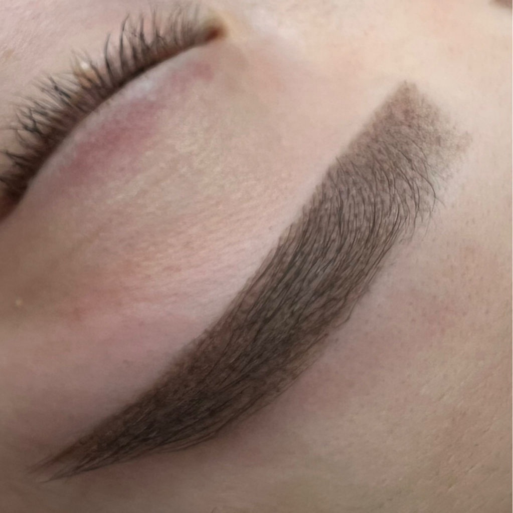 Коррекция пм бровей