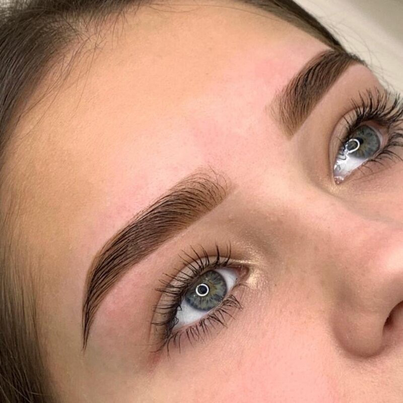 Архитектура бровей (моделирование + оформление + окрашивание хной)