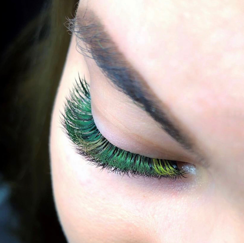 Цветные ресницы (в том числе и коричневые)