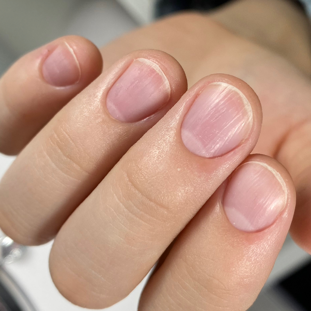 Маникюр без послед.покрытия (без снятия)