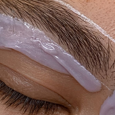 Коррекция бровей  воск+пинцет