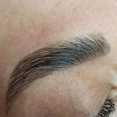 Окрашивание бровей без коррекции