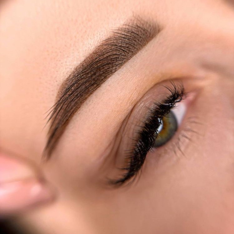 Коррекция перманентного макияжа бровей (Коррекция пудрового напыления бровей)