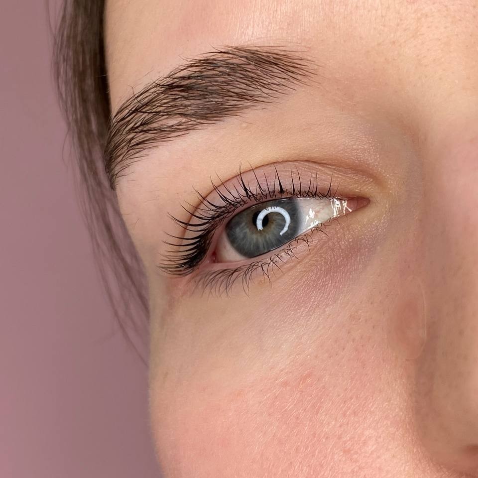 Окрашивание ресниц