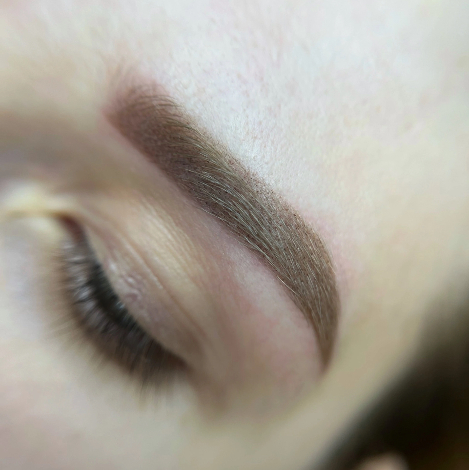 Перманентный макияж бровей (коррекция)