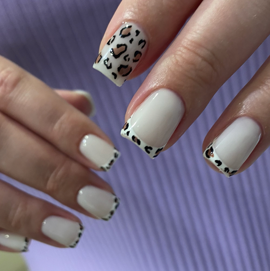 Наращивание ногтей короткие