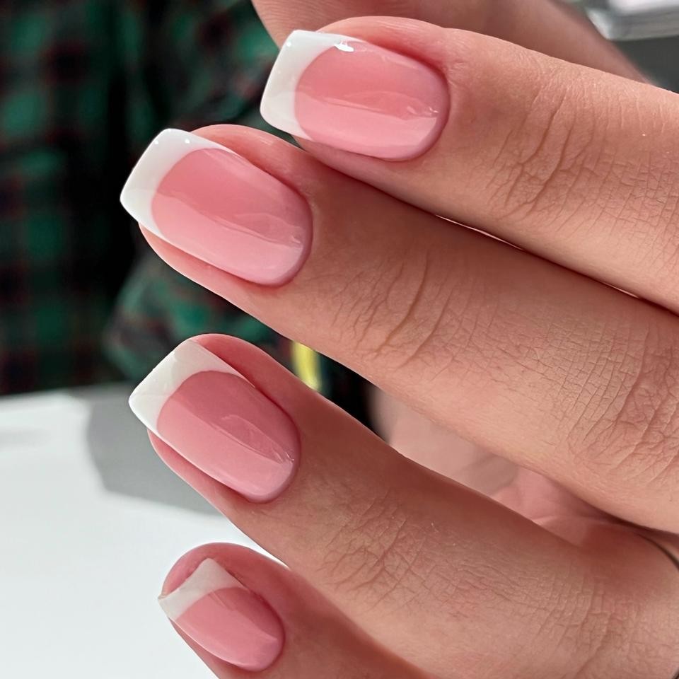 Маникюр Френч