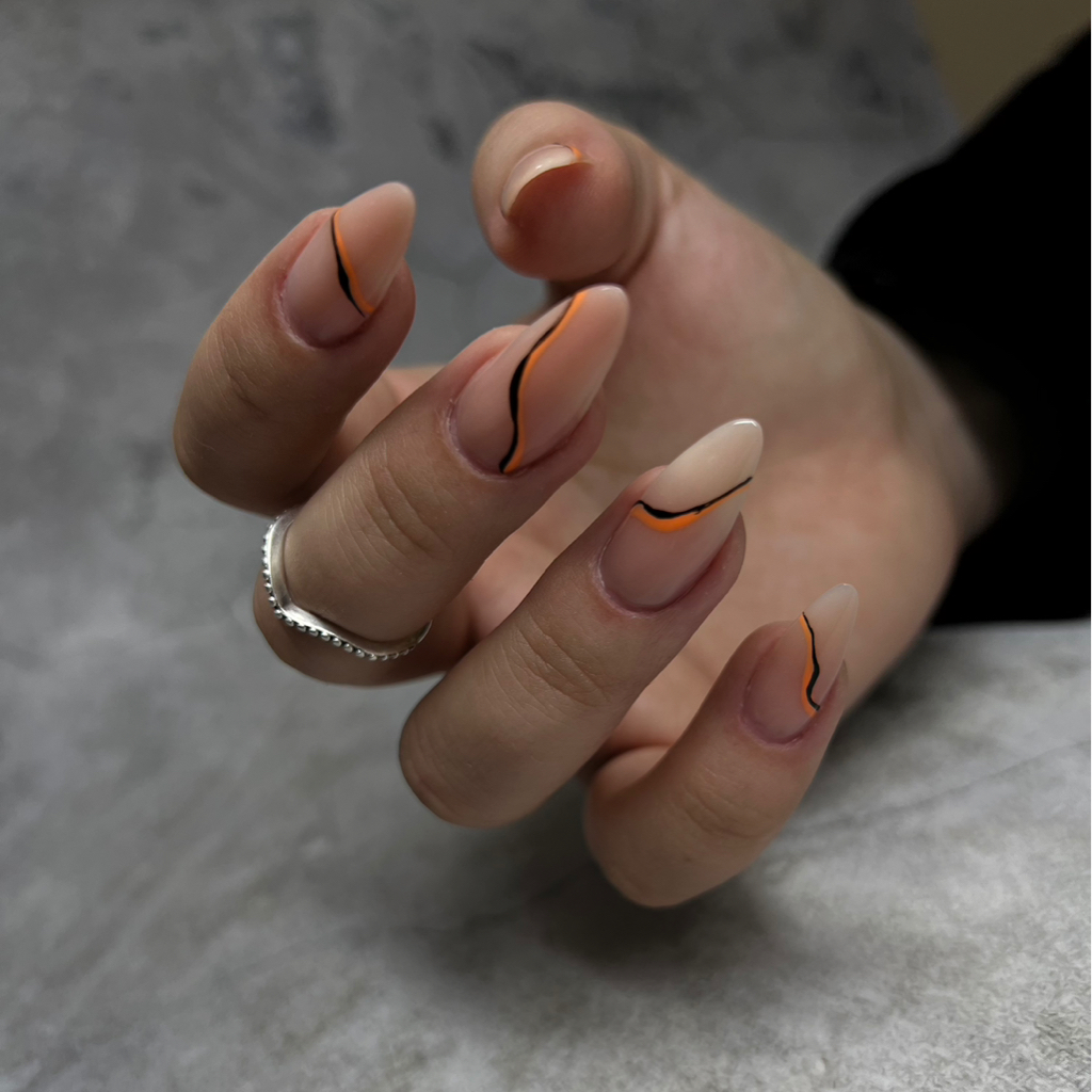 Коррекция ногтей гель