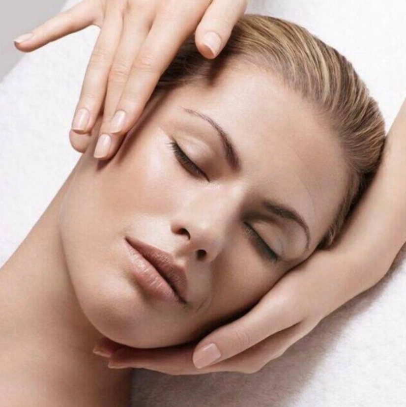 Массаж лица пластический ( комбинированная техника)