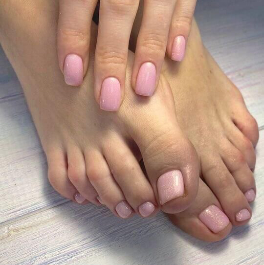 Комбо маникюр без покрытия +педикюр без покрытия