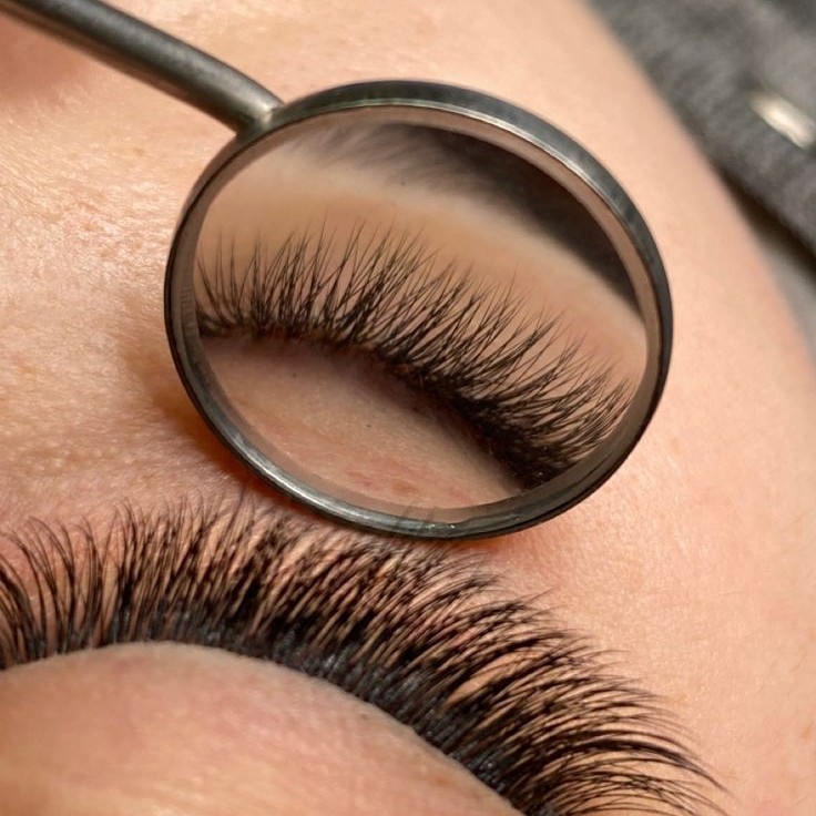 Классическое наращивание ресниц