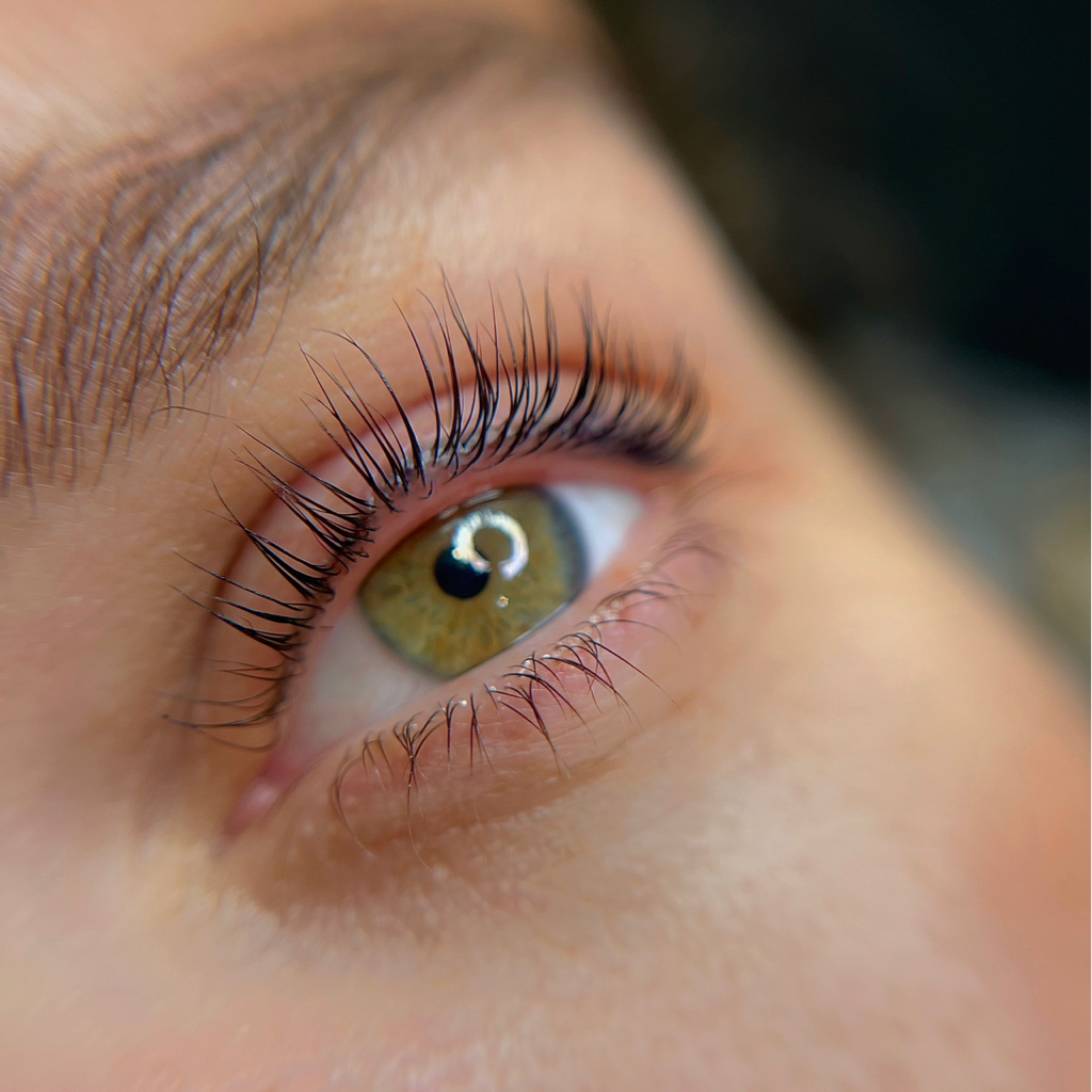 Ламинирование ресниц