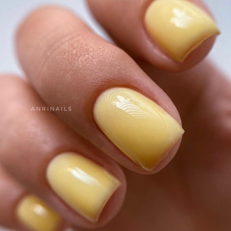 Маникюр с покрытием