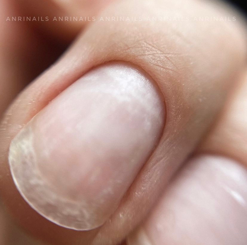 Маникюр без покрытия