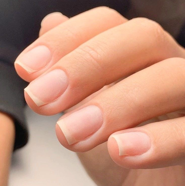 Комбинированный маникюр без покрытия