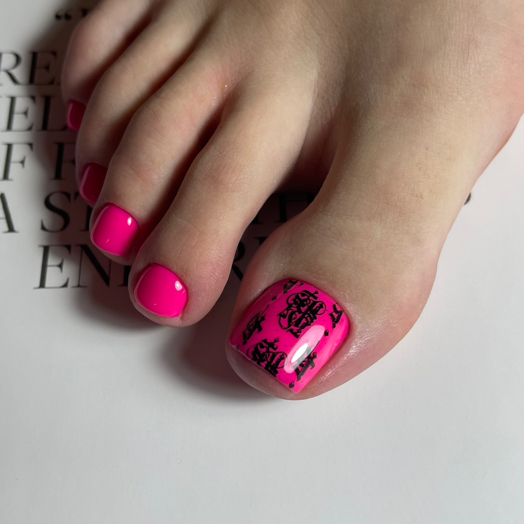 Педикюр. Обработка стопы и пальцев с покрытием гель лак