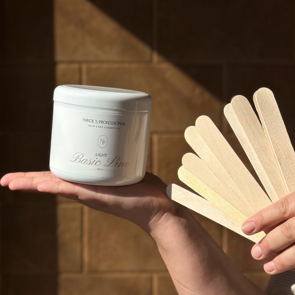 Шугаринг линия на животе